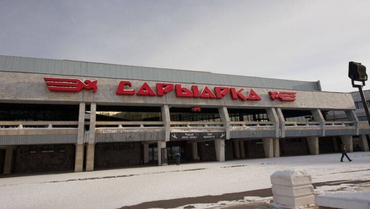 В Караганде из-за сильного мороза не смог взлететь самолёт