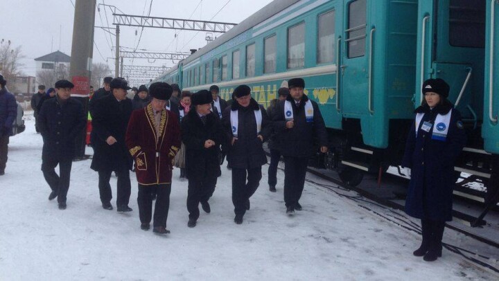 Акмолинцы встретили многофункциональный поезд "Тәуелсіз Қазақстан"
