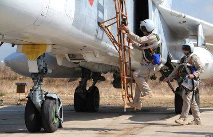 Один из пилотов сбитого в Сирии российского Су-24 погиб - СМИ