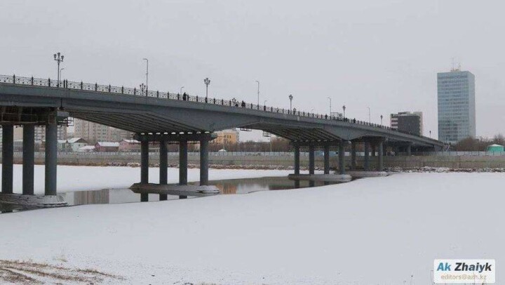 Экологи Атырау через суд добились приостановки работ на набережной Урала
