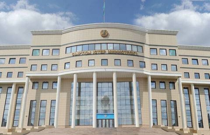 Казахстан осуждает испытание водородной бомбы в КНДР