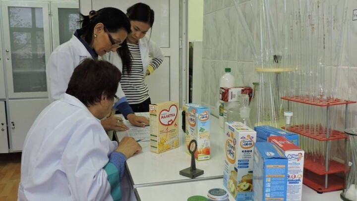 Стафилококк, плесень и нитраты обнаружены в продуктах питания Мангистау