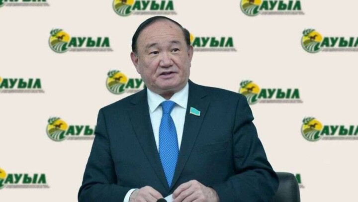 Партия "Ауыл" подала документы в ЦИК на участие в парламентских выборах