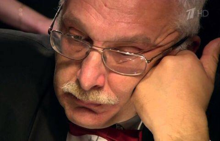 Казахстанец стал обладателем Хрустальной совы в финале "Что? Где? Когда?"
