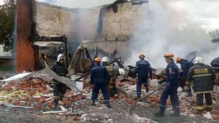 Взрыв газа произошёл на СТО в Костанае. Семь человек пострадали 