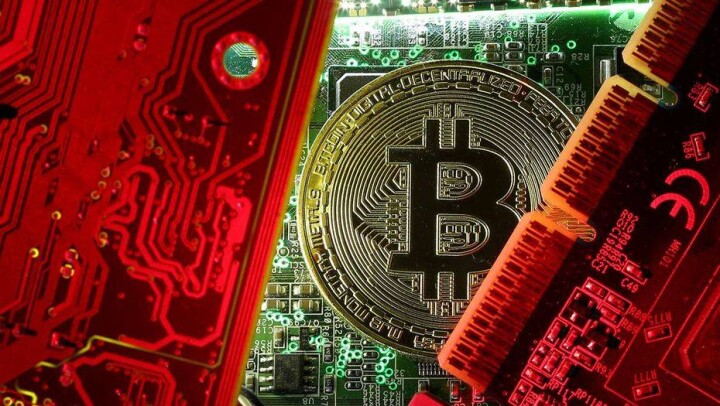 Курс биткойна может упасть до четырёх тысяч долларов – эксперт