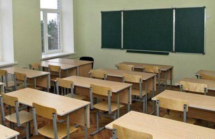 В регионах Казахстана из-за непогоды дети остаются дома