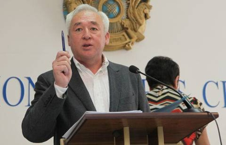 Сулейменов, Жандосов, Тулегенова и Рымбаева просят Назарбаева взять дело Матаева под личный контроль