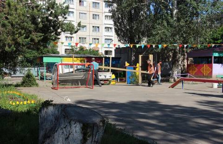Жизнь ещё девятерых детей, сбитых на территории детсада, вне опасности