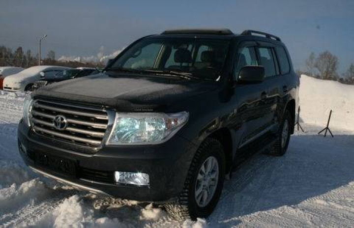 Дорогой внедорожник угнали у руководителя нацкомпании Актобе