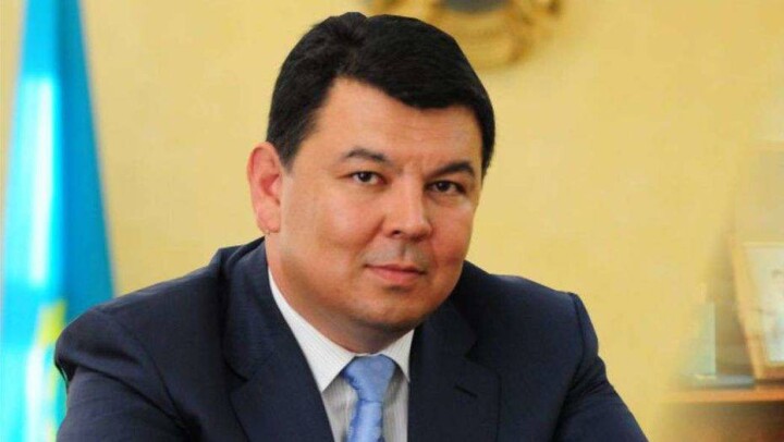 Бозумбаев сказал, что думает о критике депутата и о ситуации с НПЗ