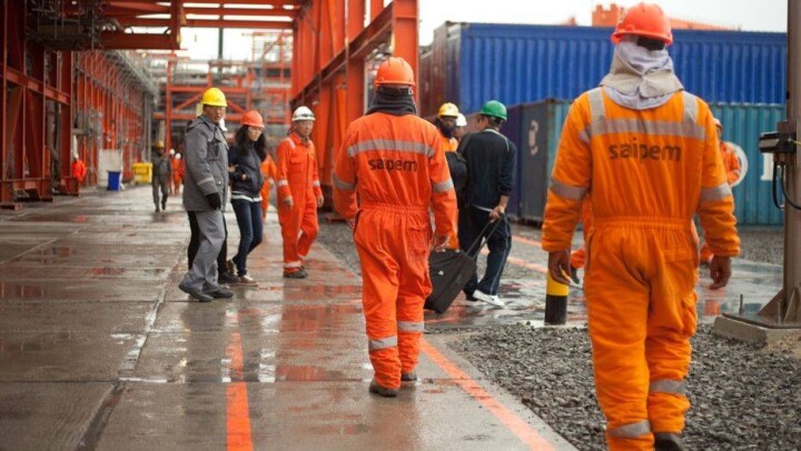 Сокращаемых на Кашагане рабочих примут подрядчики Тенгиза