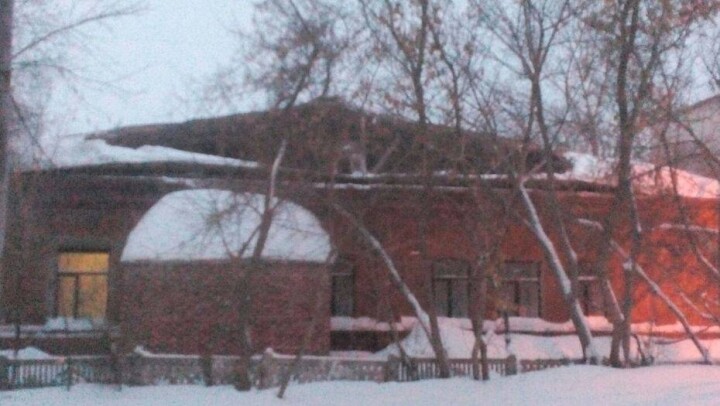 Обвалилась кровля музыкальной школы в Костанае