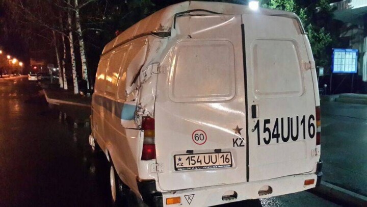 В Усть-Каменогорске задержаны угонщики грузовика, протаранившие машину Нацгвардии