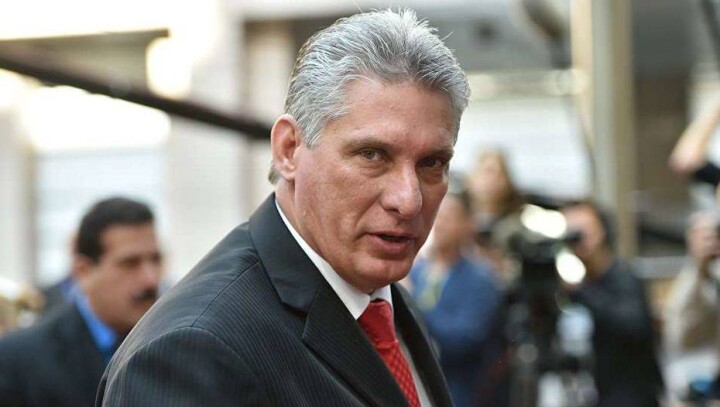 Кубу впервые за 59 лет возглавит не член семьи Кастро