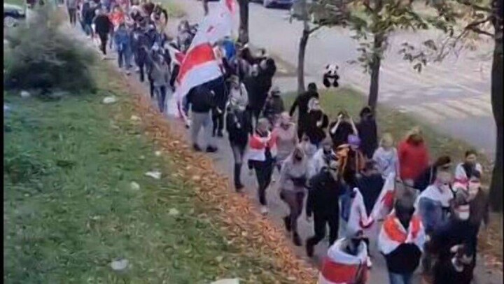 В Минске возобновились протесты, силовики начали задерживать участников 
