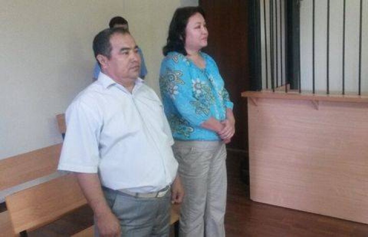 Начальник вокзала Уральска взял две тысячи долларов за трудоустройство человека 