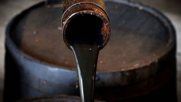 Россия возобновила поставки чистой нефти в Беларусь