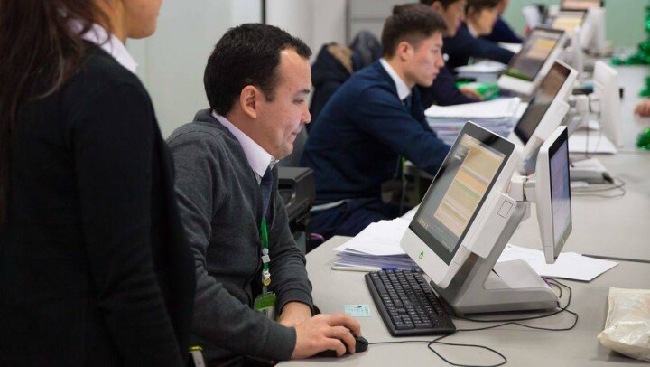 Утечка данных в ЦОНе Алматы: получивший справки сотрудник отстранён от работы