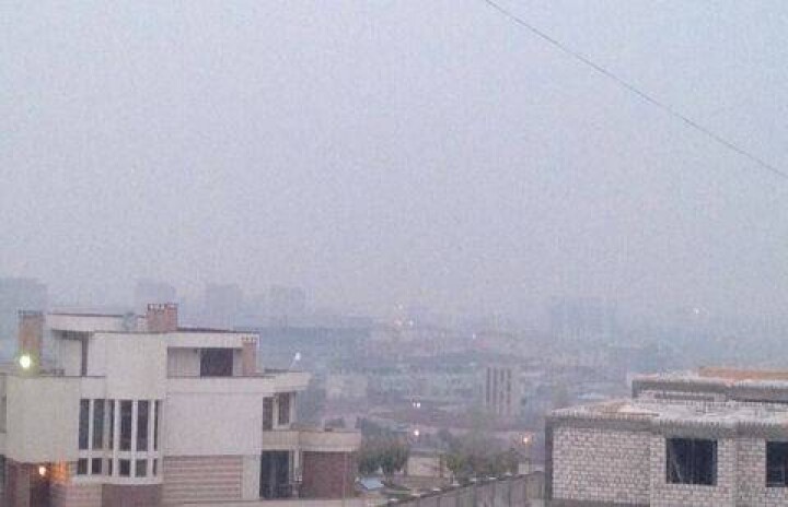 Актау накрыло едким дымом
