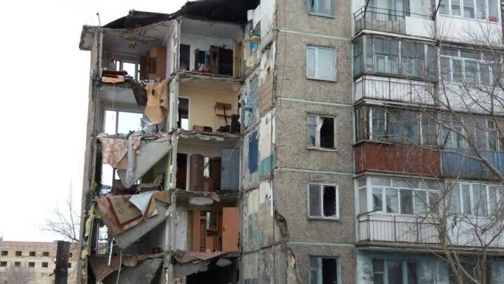 Взрыв в обрушившемся доме в Шахане произошёл из-за газового баллона - жена кочегара