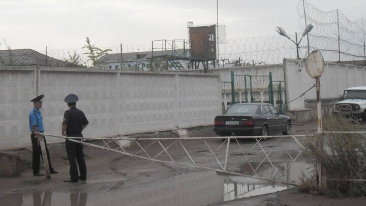 Повесившемуся в Уральске педофилу оставалось два месяца до конца срока