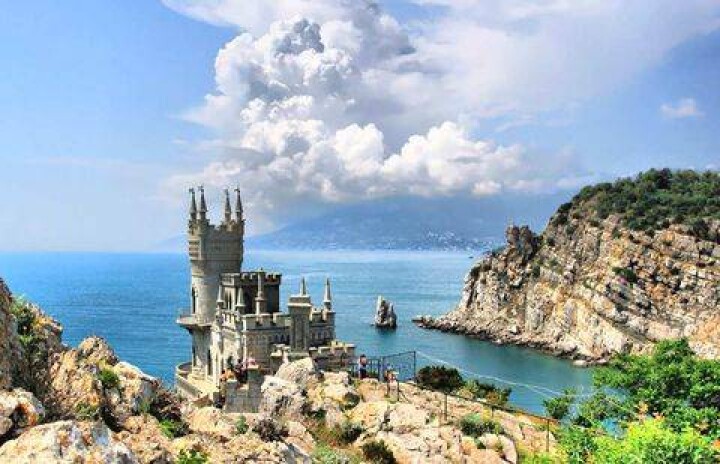 Казахстанцы хотят отдыхать в Сочи и Крыму