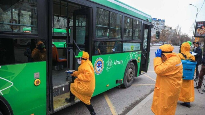С 26 марта общественный транспорт в Алматы будет работать до 19.00