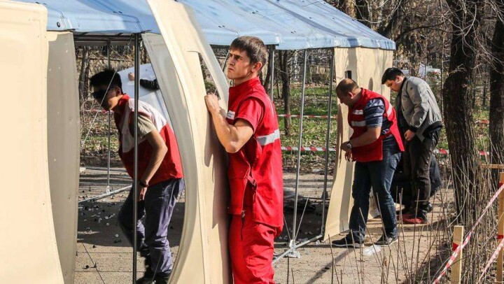 ООН подарила Казахстану дома от IKEA на случай ЧС. Репортаж Informburo.kz с места сборки