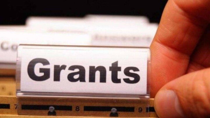 В Астане объявили конкурс на размещение 1000 образовательных грантов