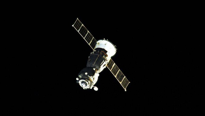 Отстыковавшийся от МКС корабль "Союз МС-16" приземлился в Казахстане