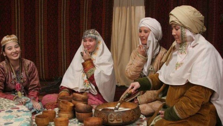Хиджаб кию қазақ дәстүрінде болған ба?