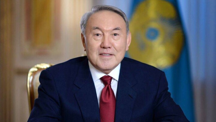 Нурсултан Назарбаев поздравил казахстанцев с праздником Ораза айт