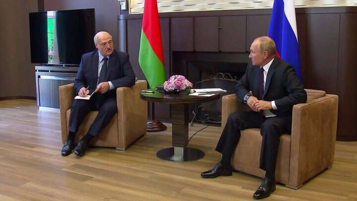 Встреча Лукашенко и Путина: Россия предоставит Беларуси кредит 1,5 млрд долларов и начинает военные учения 