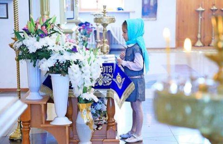 В Усть-Каменогорске дети и родители молились за успешный учебный год