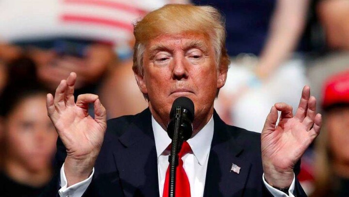 Трамп объявил о введении пошлин на товары из Китая на 200 млрд долларов