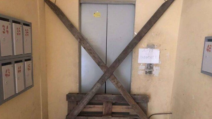 В Алматы расследуют несчастный случай во время ЧП с лифтом в многоэтажном доме
