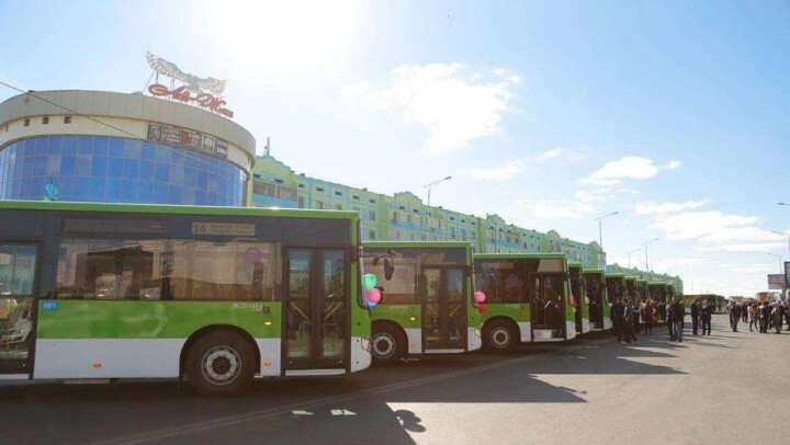 В Атырау частично обновили автобусный парк