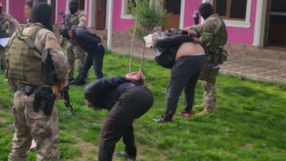 В Шымкенте задержали членов вооружённой ОПГ. Они вымогали деньги у бизнесменов