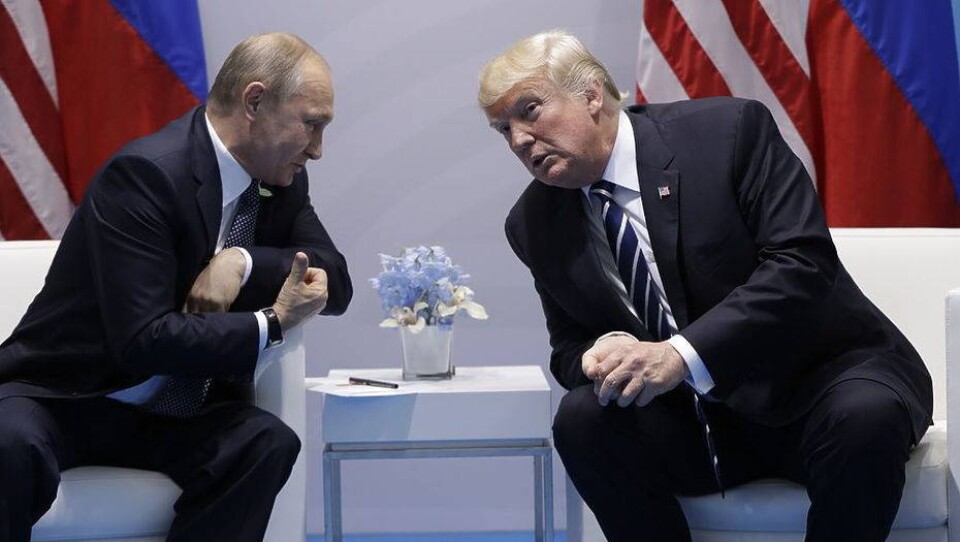 СМИ: Путин и Трамп поспорили о "вмешательстве" России в выборы США