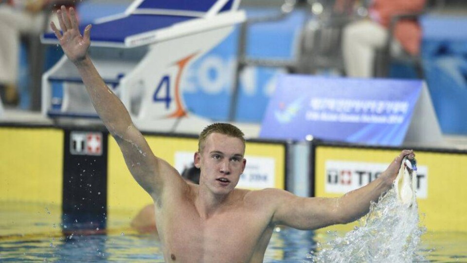 Дмитрий Баландин стал двукратным чемпионом Болгарии по плаванию