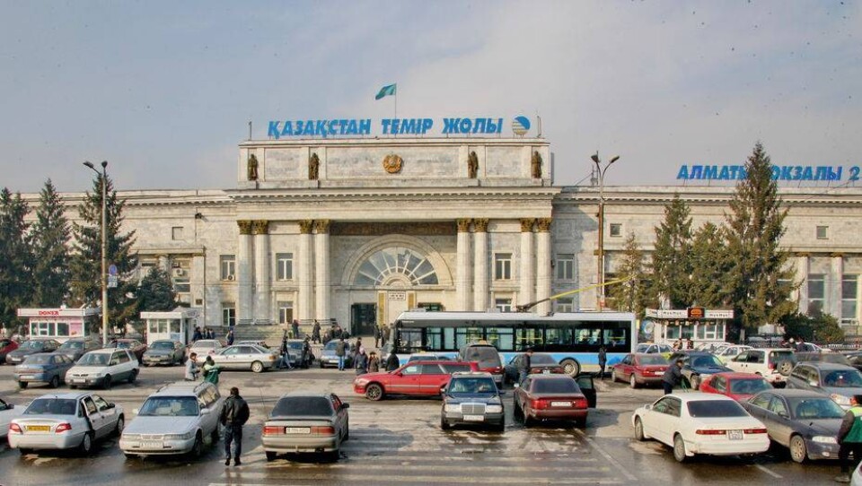 Базарами с железнодорожными функциями назвал Байбек вокзалы Алматы