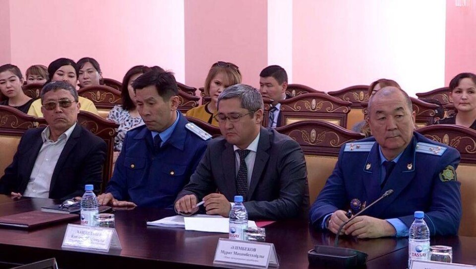 Прокурор ЮКО о дастархане в ведомстве: Генпрокурор разрешил нам сухофрукты