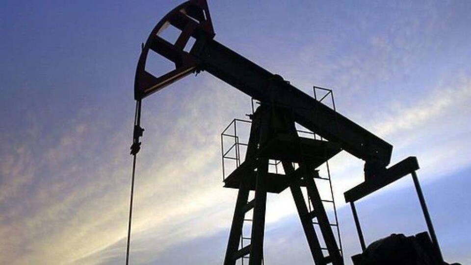 Цена нефти упала ниже 60 долларов