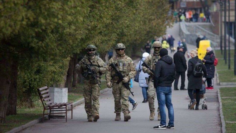 Украинский спецназ начал патрулирование улиц и вокзалов накануне выборов