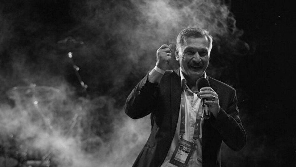 Скончался солист ансамбля "Верасы" Александр Тиханович