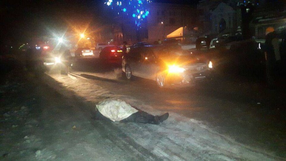 В ста метрах от пешеходного перехода в Алматы погиб мужчина