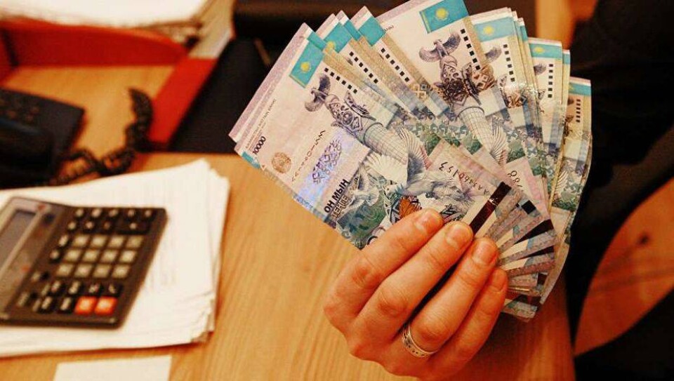 200 млн тенге незаконной комиссии вернули клиентам банки Атырау