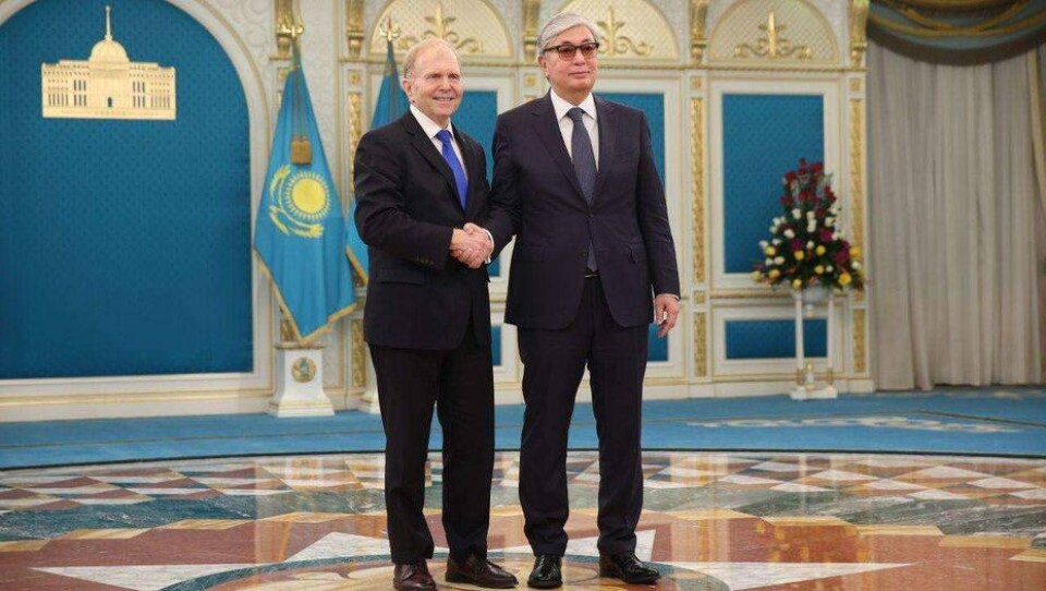 Президент Казахстана принял верительную грамоту у нового посла США 