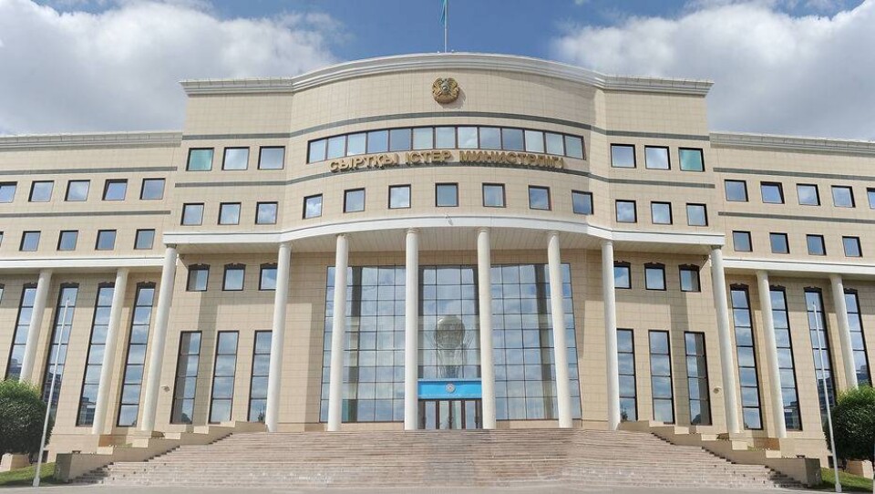 Фото с сайта arnapress.kz